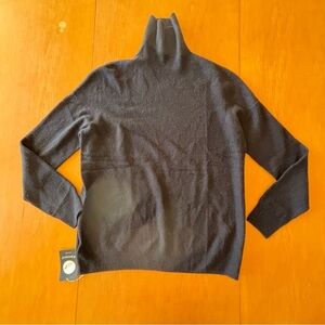 Chanyarn M NWT Black Merino Wool Turtleneck Sweater